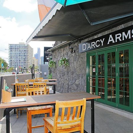 Darcy Arms Hotel Motel Gold Coast Kültér fotó