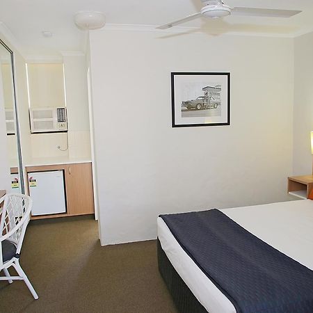 Darcy Arms Hotel Motel Gold Coast Kültér fotó