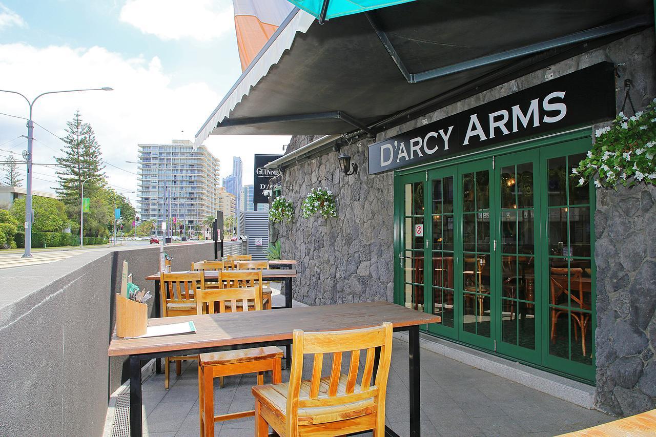 Darcy Arms Hotel Motel Gold Coast Kültér fotó
