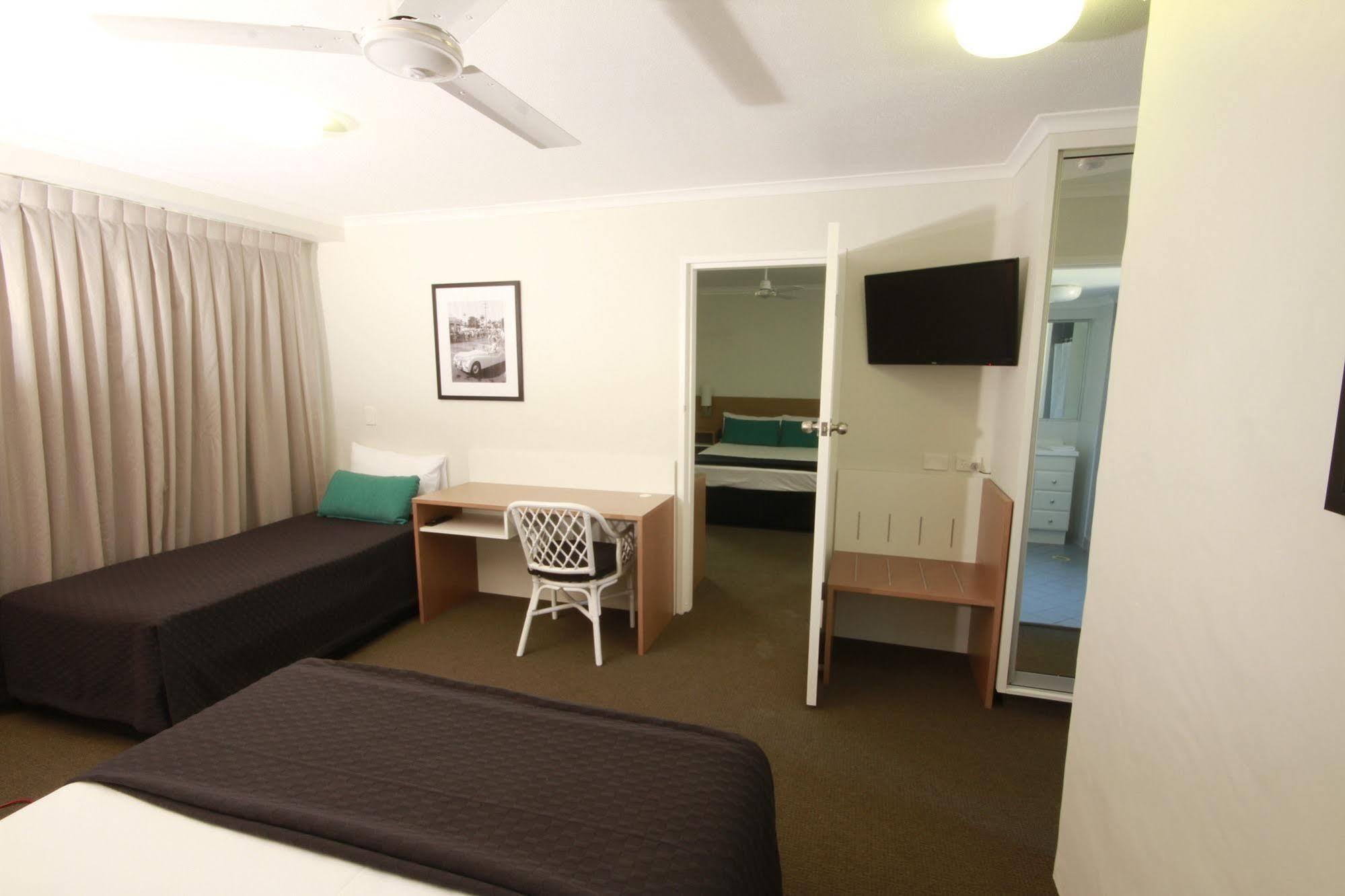 Darcy Arms Hotel Motel Gold Coast Kültér fotó