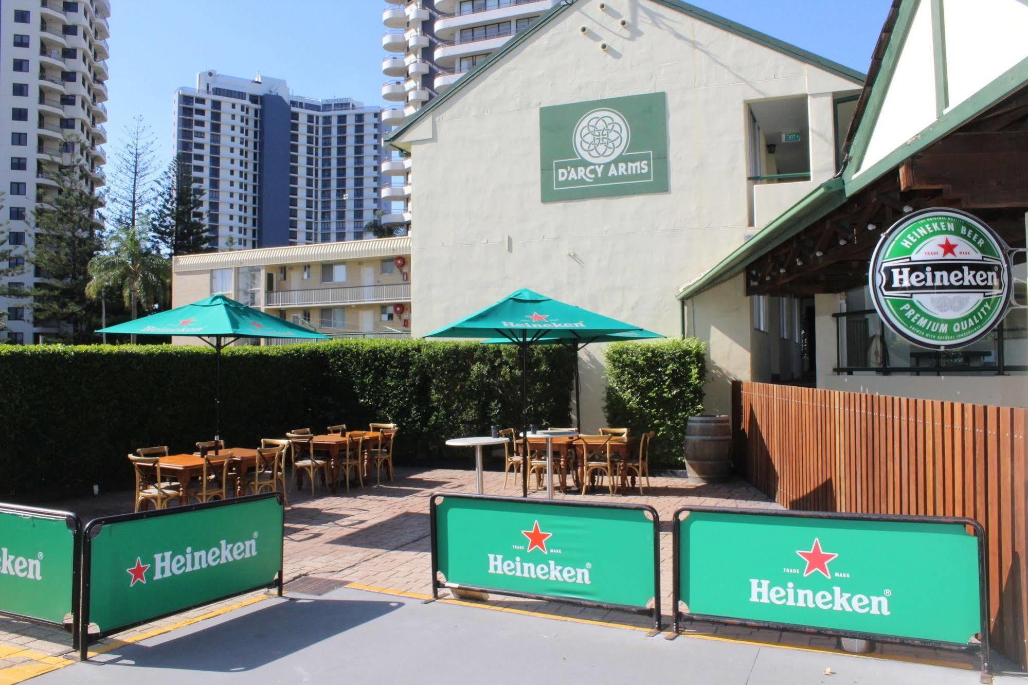 Darcy Arms Hotel Motel Gold Coast Kültér fotó