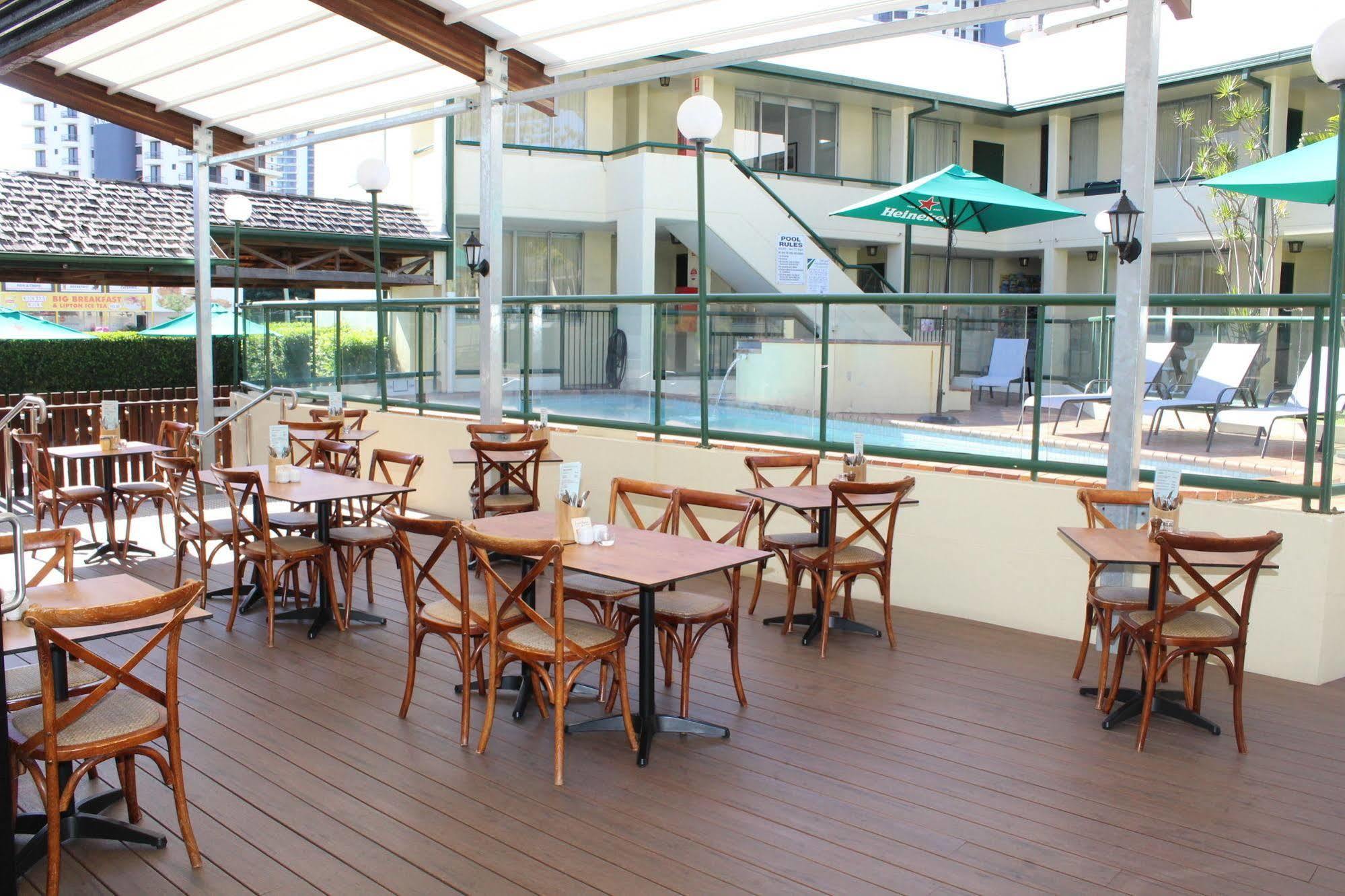 Darcy Arms Hotel Motel Gold Coast Kültér fotó
